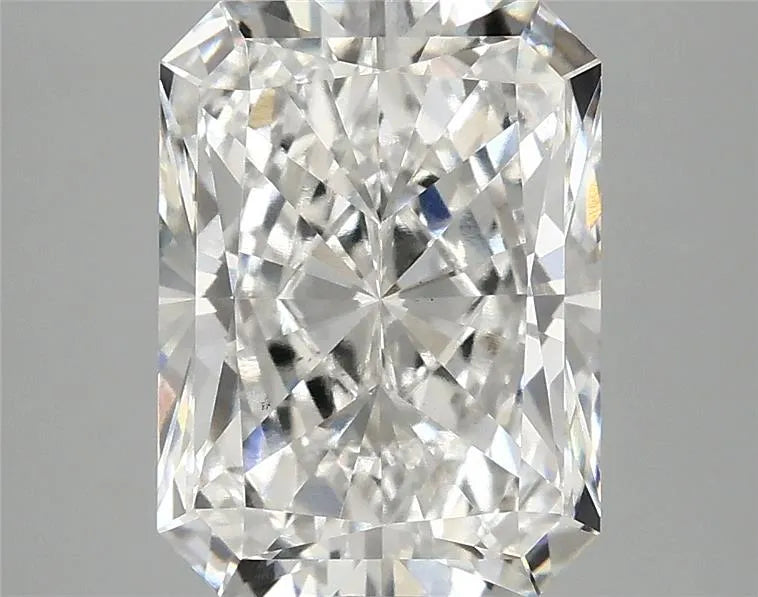 4.02ct Radiant Lab Grown Diamond (Colour G, Clarity VS1, IGI Certified)