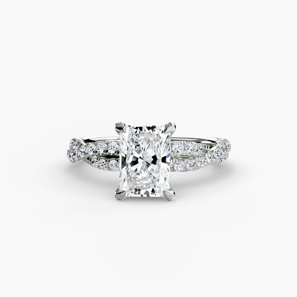 The Twisted Pavé Solitaire
